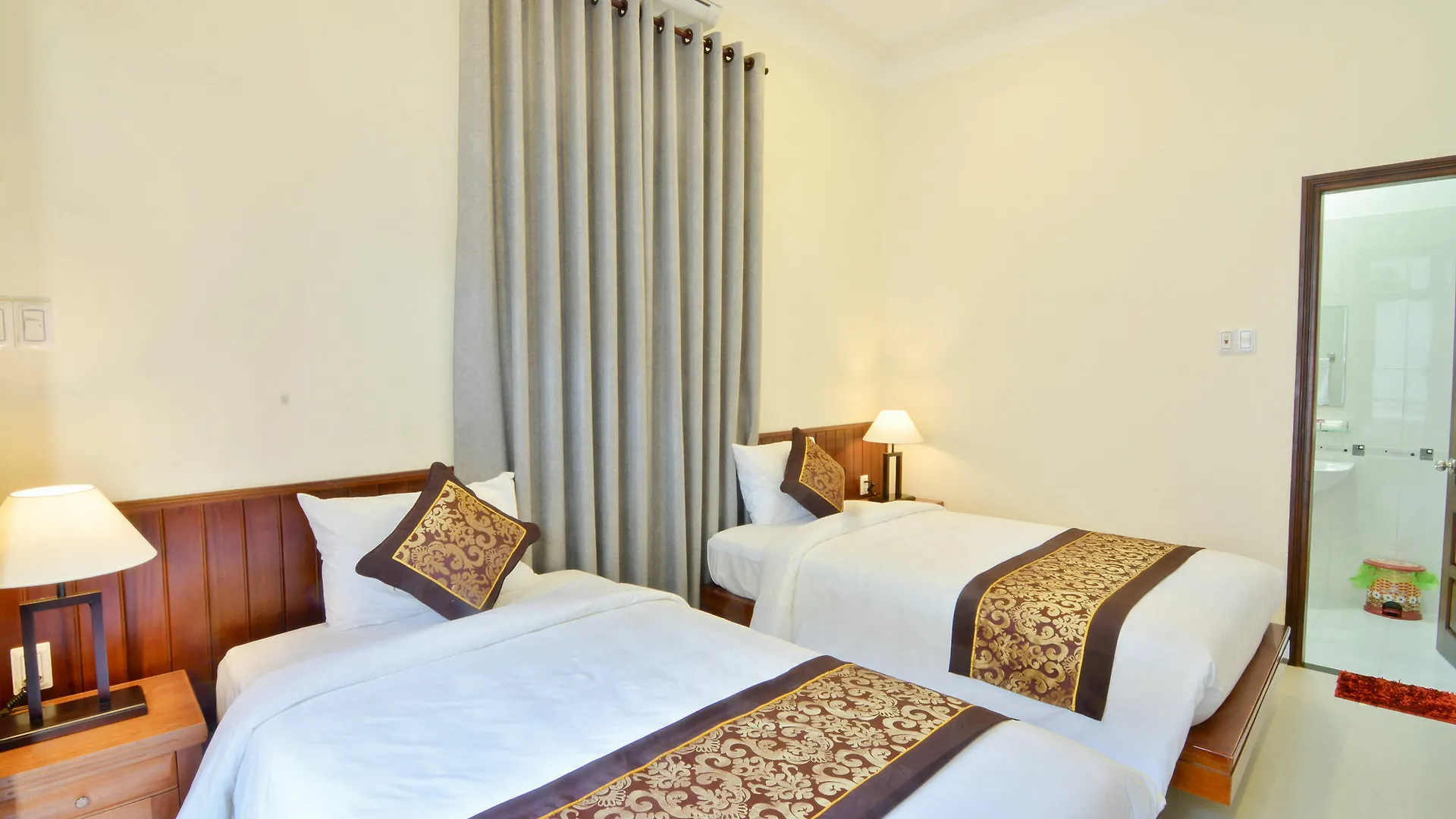 Red Rose Villa Hoi An Wietnam
